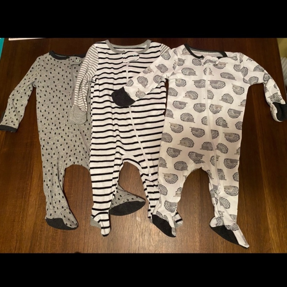 0-3 months Set of 3 Footie Pajamas